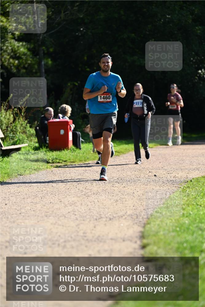 27.09.2026 - 35. Volkslauf durch das schöne Alstertal Dr. Thomas Lammeyer http://msf.ph/oto/10575683 27.09.2026 11:39:00 Laufen 1460, 3197 meine-sportfotos.de