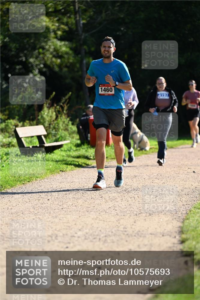 27.09.2026 - 35. Volkslauf durch das schöne Alstertal Dr. Thomas Lammeyer http://msf.ph/oto/10575693 27.09.2026 11:39:01 Laufen 1460, 9197 meine-sportfotos.de