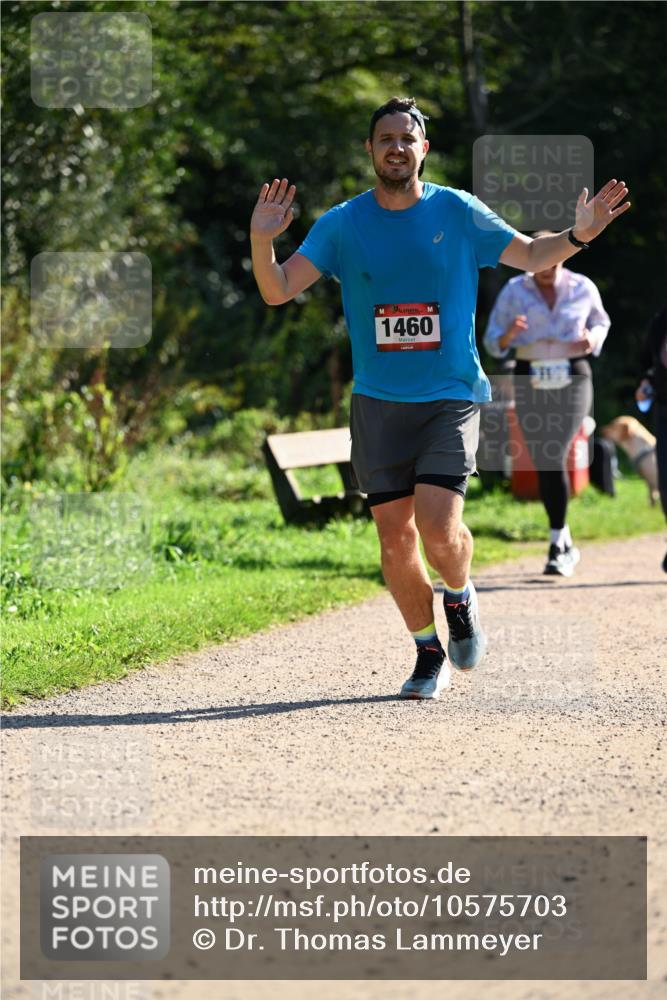 27.09.2026 - 35. Volkslauf durch das schöne Alstertal Dr. Thomas Lammeyer http://msf.ph/oto/10575703 27.09.2026 11:39:02 Laufen 1460 meine-sportfotos.de