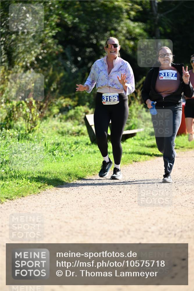 27.09.2026 - 35. Volkslauf durch das schöne Alstertal Dr. Thomas Lammeyer http://msf.ph/oto/10575718 27.09.2026 11:39:04 Laufen 3199, 3197 meine-sportfotos.de
