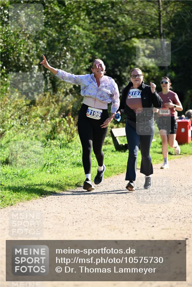 27.09.2026 - 35. Volkslauf durch das schöne Alstertal Dr. Thomas Lammeyer http://msf.ph/oto/10575730 27.09.2026 11:39:05 Laufen 3199, 3197, 1006 meine-sportfotos.de