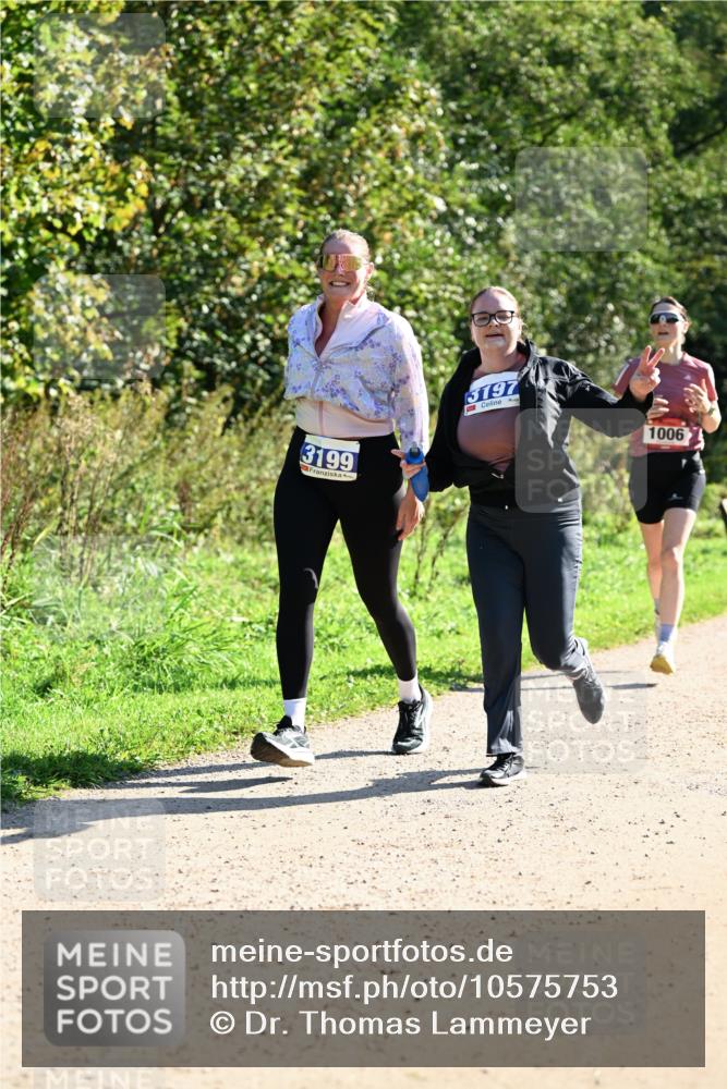 27.09.2026 - 35. Volkslauf durch das schöne Alstertal Dr. Thomas Lammeyer http://msf.ph/oto/10575753 27.09.2026 11:39:07 Laufen 3199, 3197, 1006 meine-sportfotos.de