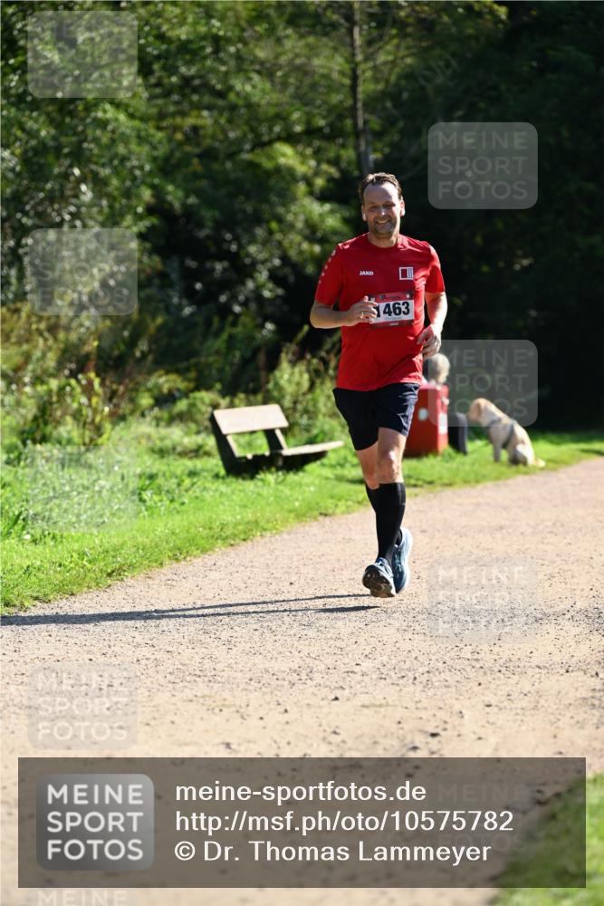 27.09.2026 - 35. Volkslauf durch das schöne Alstertal Dr. Thomas Lammeyer http://msf.ph/oto/10575782 27.09.2026 11:39:13 Laufen 1463 meine-sportfotos.de