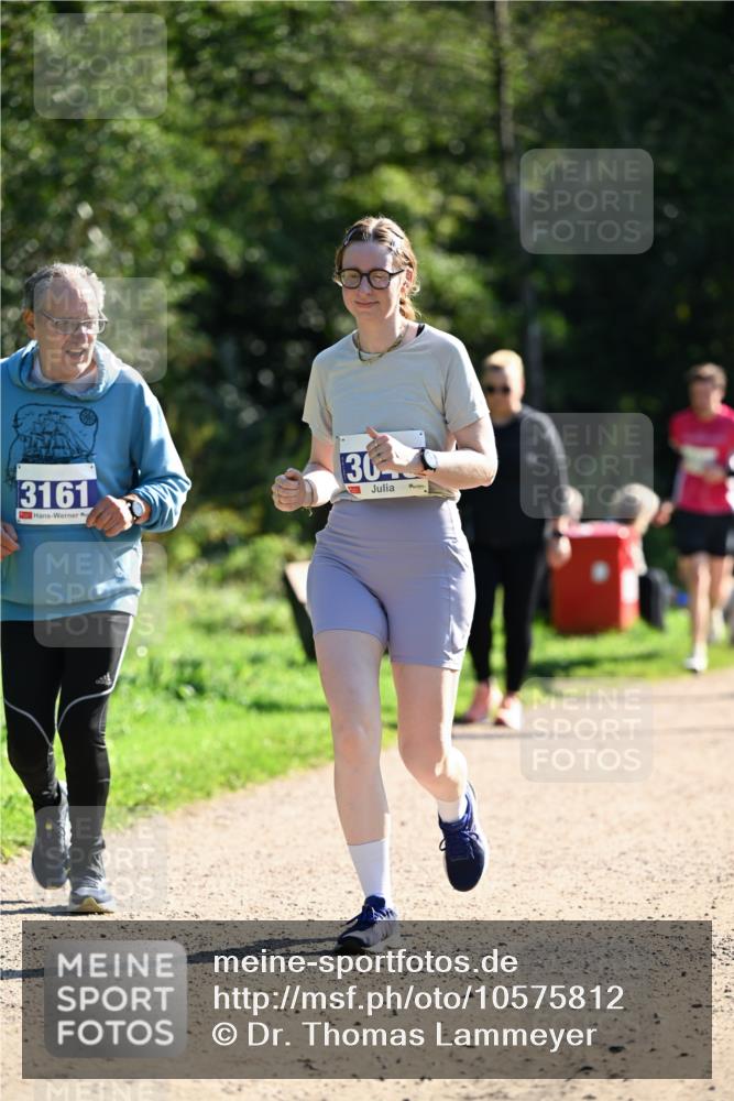 27.09.2026 - 35. Volkslauf durch das schöne Alstertal Dr. Thomas Lammeyer http://msf.ph/oto/10575812 27.09.2026 11:39:24 Laufen 010, 3161, 30 meine-sportfotos.de