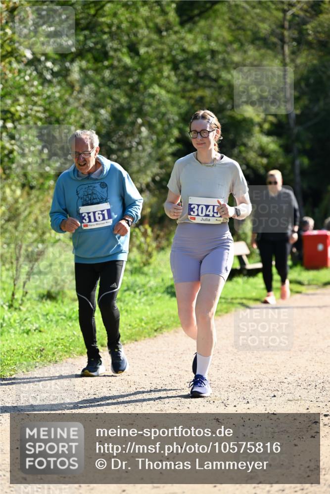 27.09.2026 - 35. Volkslauf durch das schöne Alstertal Dr. Thomas Lammeyer http://msf.ph/oto/10575816 27.09.2026 11:39:24 Laufen 3161, 3045 meine-sportfotos.de
