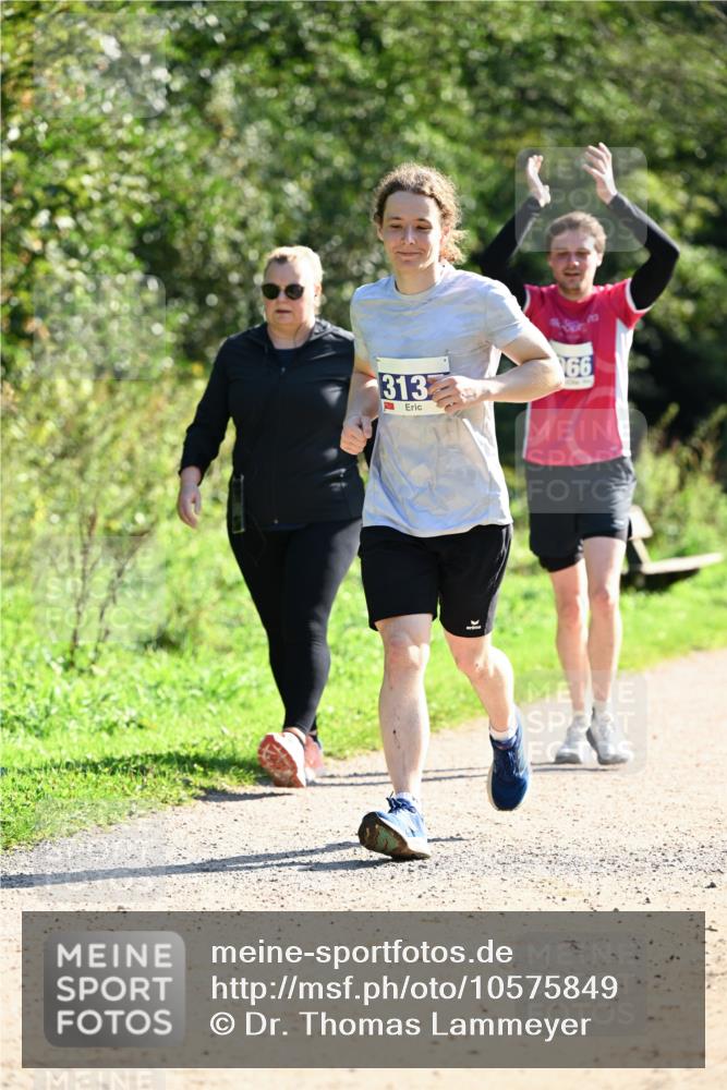 27.09.2026 - 35. Volkslauf durch das schöne Alstertal Dr. Thomas Lammeyer http://msf.ph/oto/10575849 27.09.2026 11:39:30 Laufen 313, 66 meine-sportfotos.de
