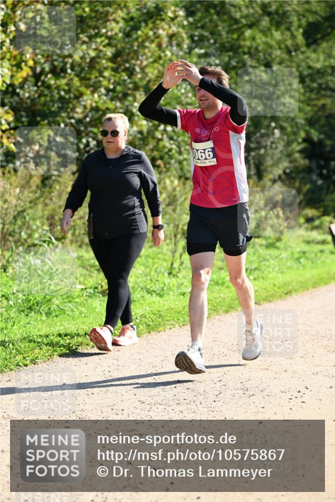 27.09.2026 - 35. Volkslauf durch das schöne Alstertal Dr. Thomas Lammeyer http://msf.ph/oto/10575867 27.09.2026 11:39:32 Laufen 990 meine-sportfotos.de
