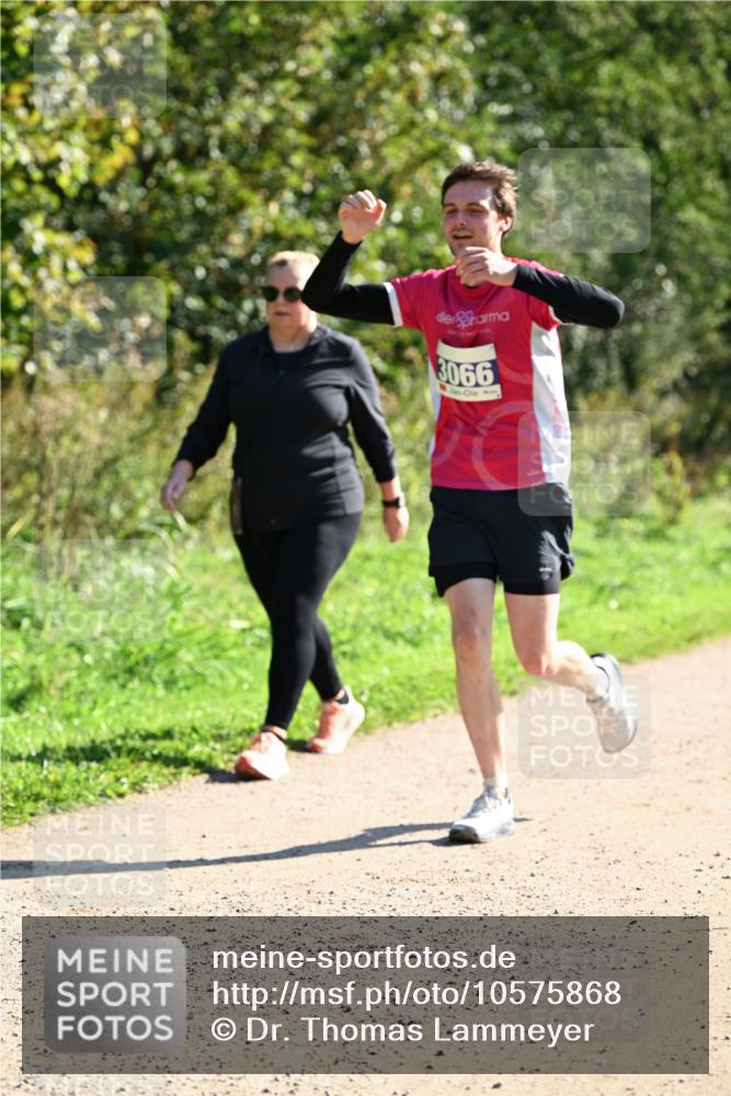 27.09.2026 - 35. Volkslauf durch das schöne Alstertal Dr. Thomas Lammeyer http://msf.ph/oto/10575868 27.09.2026 11:39:32 Laufen 3066 meine-sportfotos.de