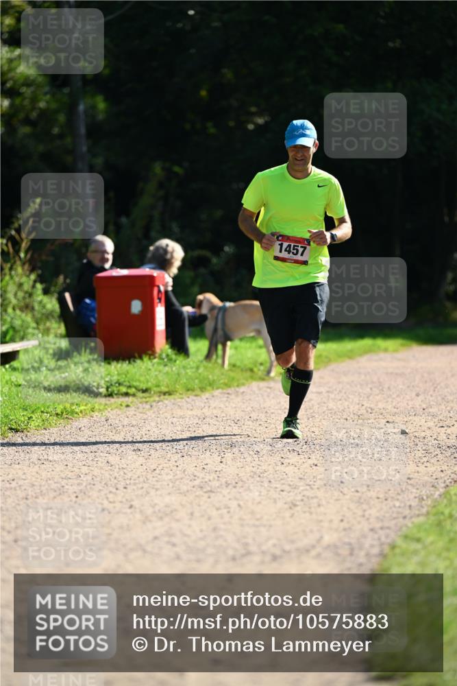 27.09.2026 - 35. Volkslauf durch das schöne Alstertal Dr. Thomas Lammeyer http://msf.ph/oto/10575883 27.09.2026 11:39:43 Laufen 1457 meine-sportfotos.de