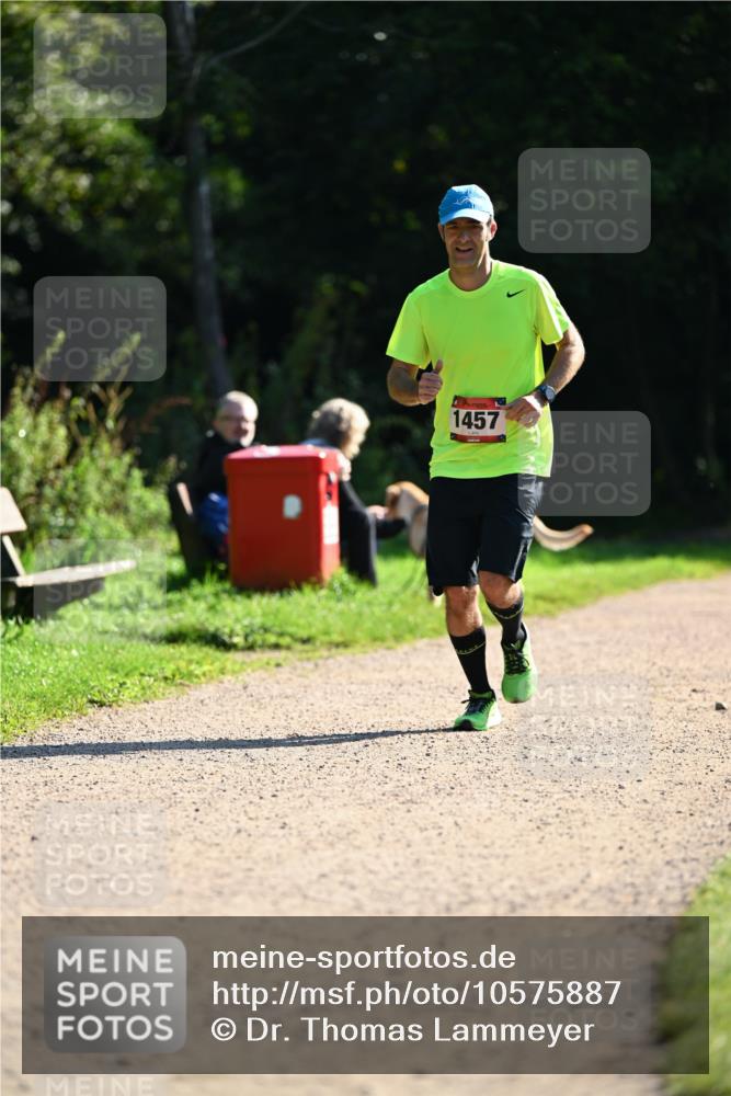 27.09.2026 - 35. Volkslauf durch das schöne Alstertal Dr. Thomas Lammeyer http://msf.ph/oto/10575887 27.09.2026 11:39:43 Laufen 1457 meine-sportfotos.de