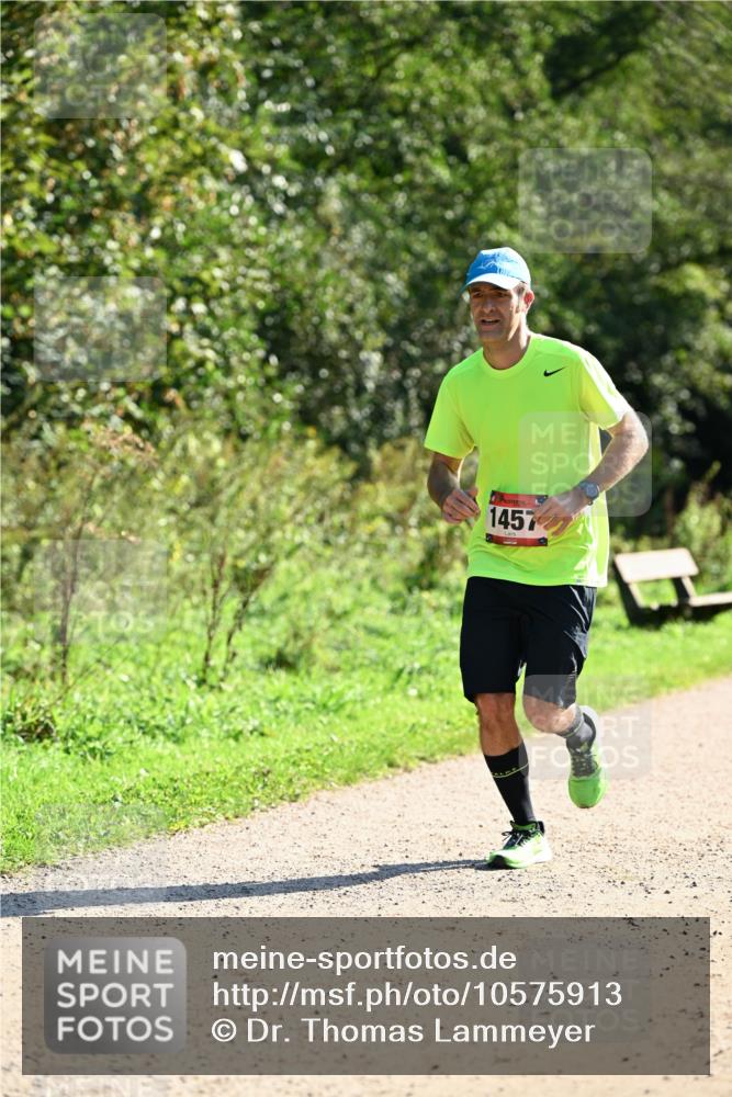 27.09.2026 - 35. Volkslauf durch das schöne Alstertal Dr. Thomas Lammeyer http://msf.ph/oto/10575913 27.09.2026 11:39:45 Laufen 14574 meine-sportfotos.de