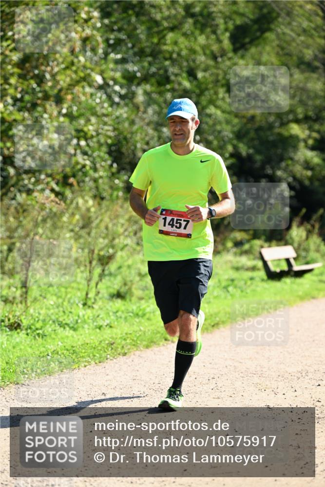 27.09.2026 - 35. Volkslauf durch das schöne Alstertal Dr. Thomas Lammeyer http://msf.ph/oto/10575917 27.09.2026 11:39:46 Laufen 1457 meine-sportfotos.de
