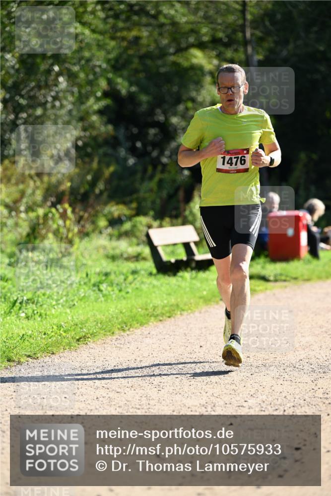 27.09.2026 - 35. Volkslauf durch das schöne Alstertal Dr. Thomas Lammeyer http://msf.ph/oto/10575933 27.09.2026 11:39:51 Laufen 1476 meine-sportfotos.de