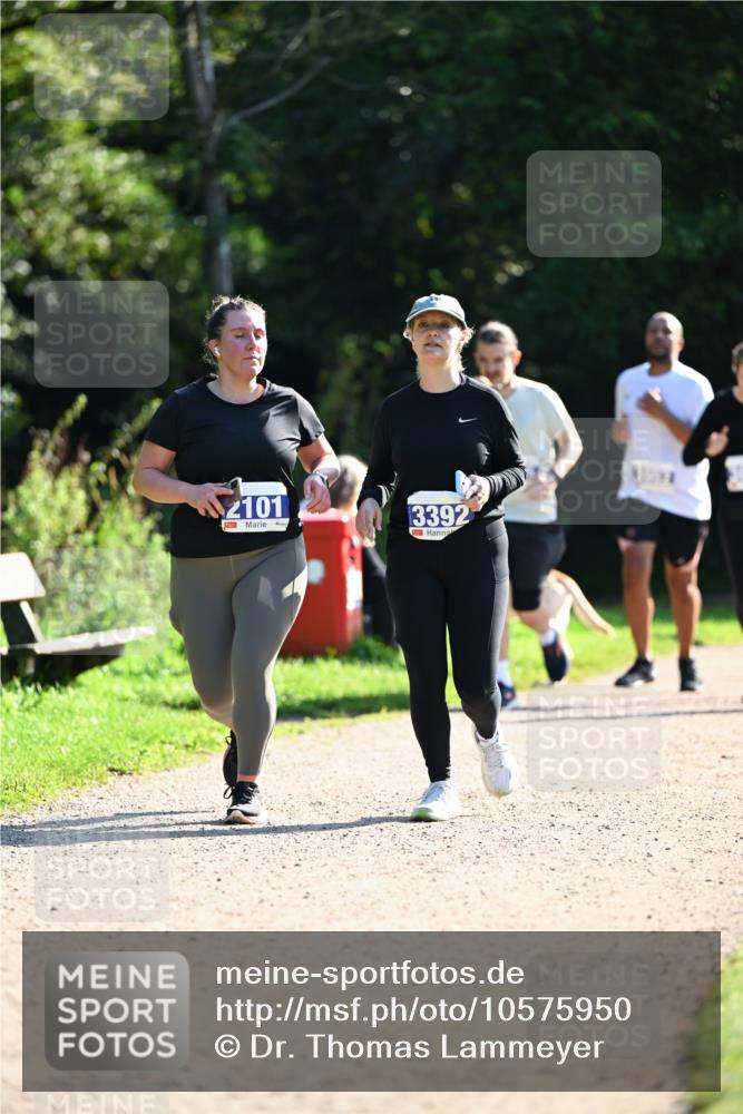 27.09.2026 - 35. Volkslauf durch das schöne Alstertal Dr. Thomas Lammeyer http://msf.ph/oto/10575950 27.09.2026 11:40:12 Laufen 2101, 3392 meine-sportfotos.de