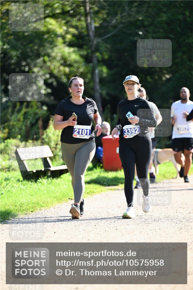 27.09.2026 - 35. Volkslauf durch das schöne Alstertal Dr. Thomas Lammeyer http://msf.ph/oto/10575958 27.09.2026 11:40:12 Laufen 2101, 3392 meine-sportfotos.de