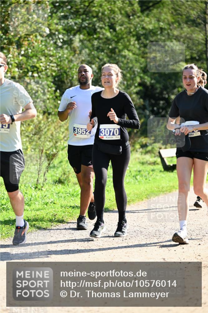 27.09.2026 - 35. Volkslauf durch das schöne Alstertal Dr. Thomas Lammeyer http://msf.ph/oto/10576014 27.09.2026 11:40:19 Laufen 3952, 3070 meine-sportfotos.de