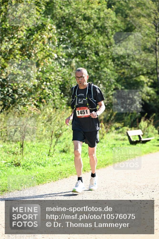 27.09.2026 - 35. Volkslauf durch das schöne Alstertal Dr. Thomas Lammeyer http://msf.ph/oto/10576075 27.09.2026 11:40:36 Laufen 1451 meine-sportfotos.de