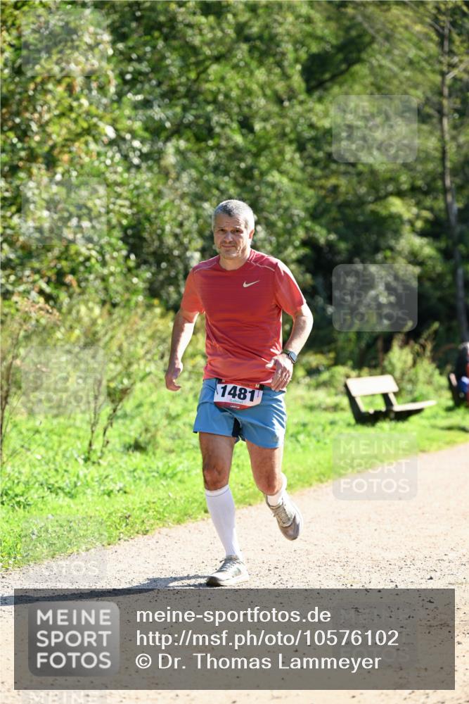 27.09.2026 - 35. Volkslauf durch das schöne Alstertal Dr. Thomas Lammeyer http://msf.ph/oto/10576102 27.09.2026 11:40:42 Laufen 1481 meine-sportfotos.de