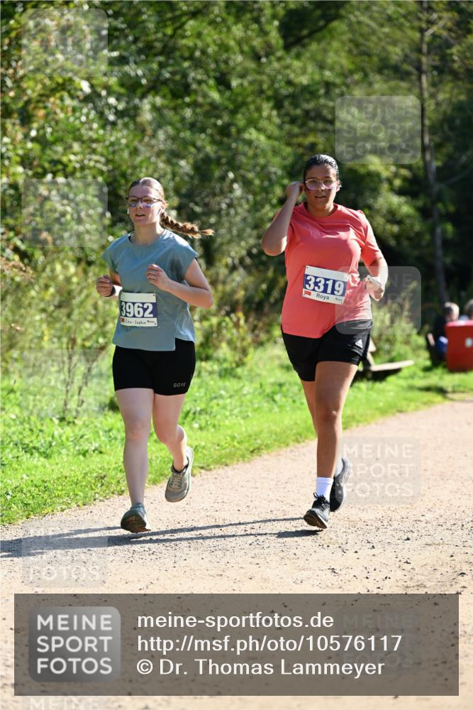27.09.2026 - 35. Volkslauf durch das schöne Alstertal Dr. Thomas Lammeyer http://msf.ph/oto/10576117 27.09.2026 11:40:53 Laufen 3962, 3319 meine-sportfotos.de