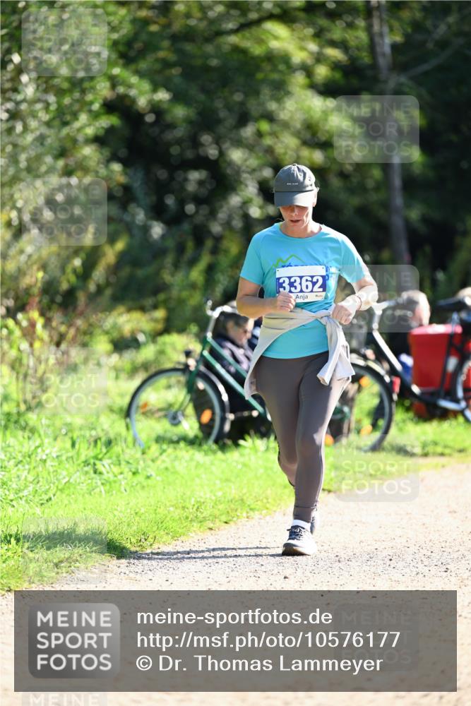 27.09.2026 - 35. Volkslauf durch das schöne Alstertal Dr. Thomas Lammeyer http://msf.ph/oto/10576177 27.09.2026 11:41:32 Laufen 3362 meine-sportfotos.de