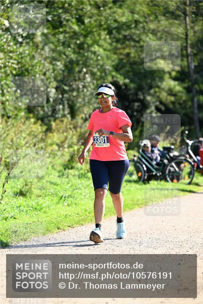 27.09.2026 - 35. Volkslauf durch das schöne Alstertal Dr. Thomas Lammeyer http://msf.ph/oto/10576191 27.09.2026 11:41:42 Laufen 3301 meine-sportfotos.de