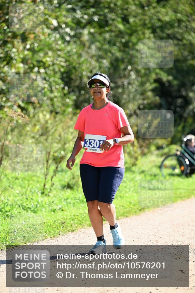 27.09.2026 - 35. Volkslauf durch das schöne Alstertal Dr. Thomas Lammeyer http://msf.ph/oto/10576201 27.09.2026 11:41:43 Laufen 330 meine-sportfotos.de