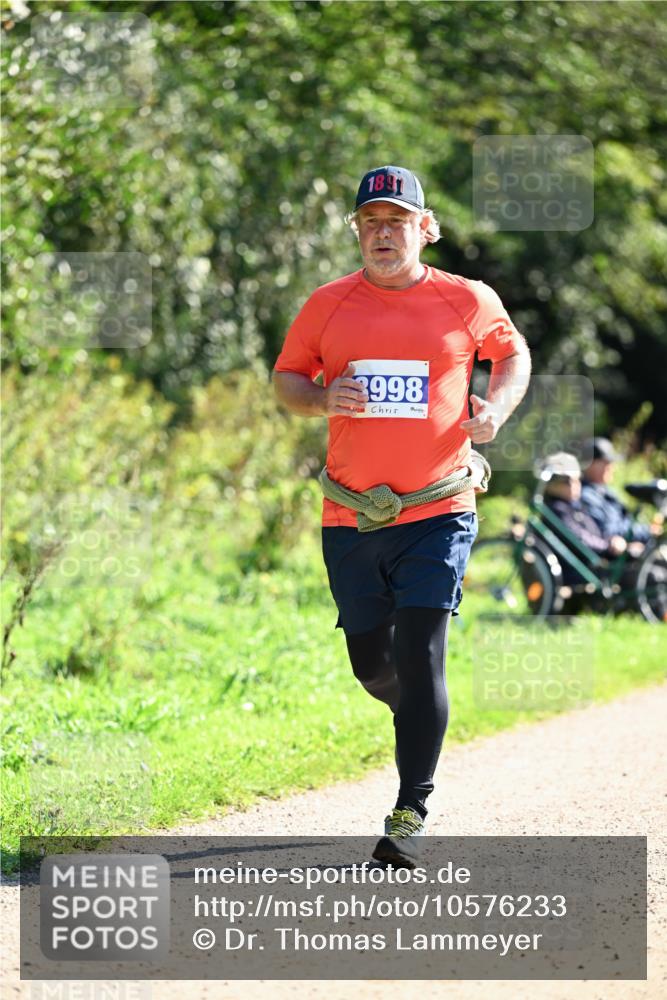 27.09.2026 - 35. Volkslauf durch das schöne Alstertal Dr. Thomas Lammeyer http://msf.ph/oto/10576233 27.09.2026 11:42:13 Laufen 1891, 3998 meine-sportfotos.de