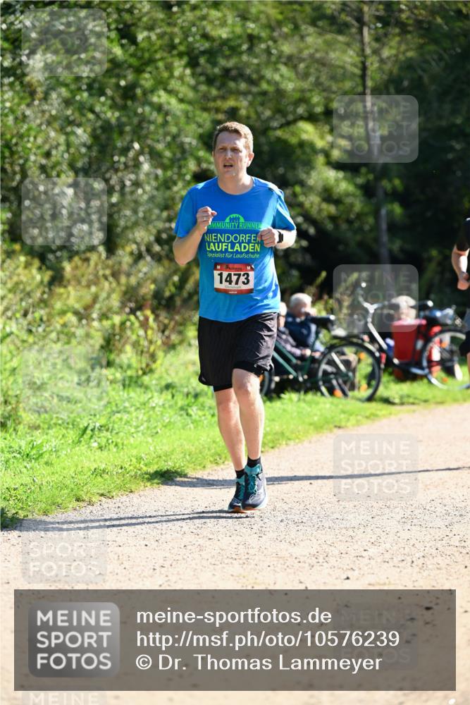 27.09.2026 - 35. Volkslauf durch das schöne Alstertal Dr. Thomas Lammeyer http://msf.ph/oto/10576239 27.09.2026 11:42:25 Laufen 1473 meine-sportfotos.de