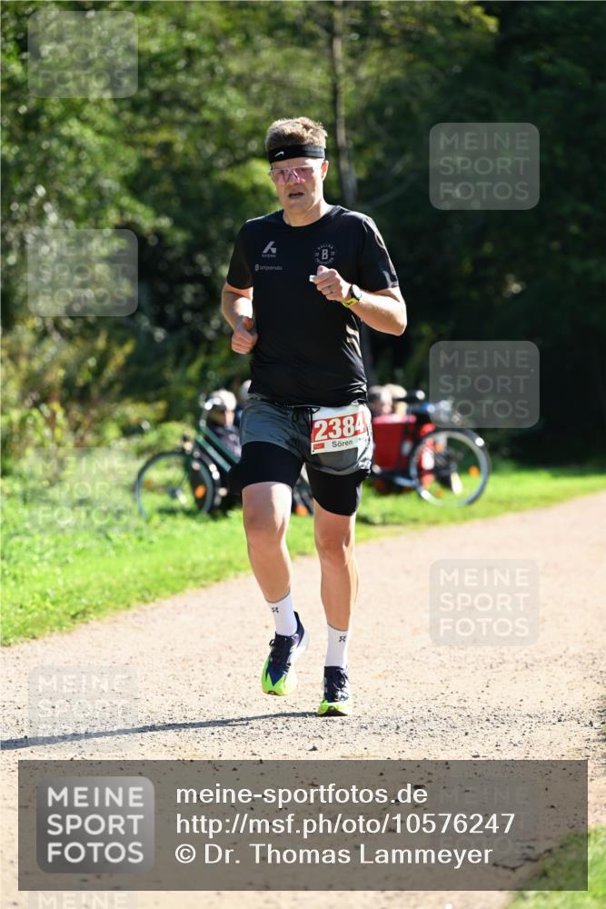 27.09.2026 - 35. Volkslauf durch das schöne Alstertal Dr. Thomas Lammeyer http://msf.ph/oto/10576247 27.09.2026 11:42:26 Laufen 20, 20, 2384 meine-sportfotos.de