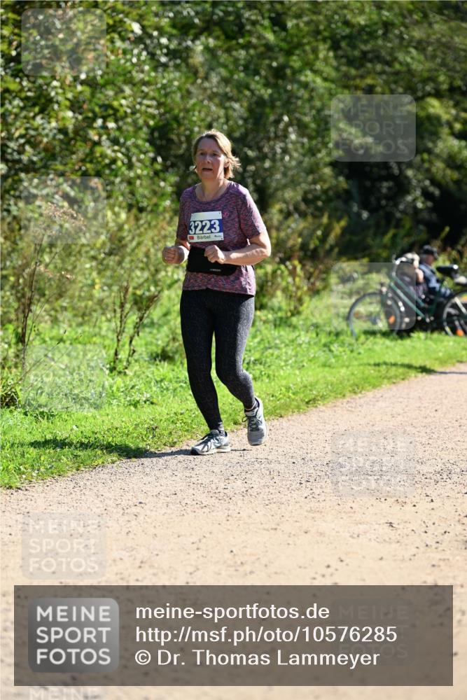 27.09.2026 - 35. Volkslauf durch das schöne Alstertal Dr. Thomas Lammeyer http://msf.ph/oto/10576285 27.09.2026 11:42:58 Laufen 3223 meine-sportfotos.de