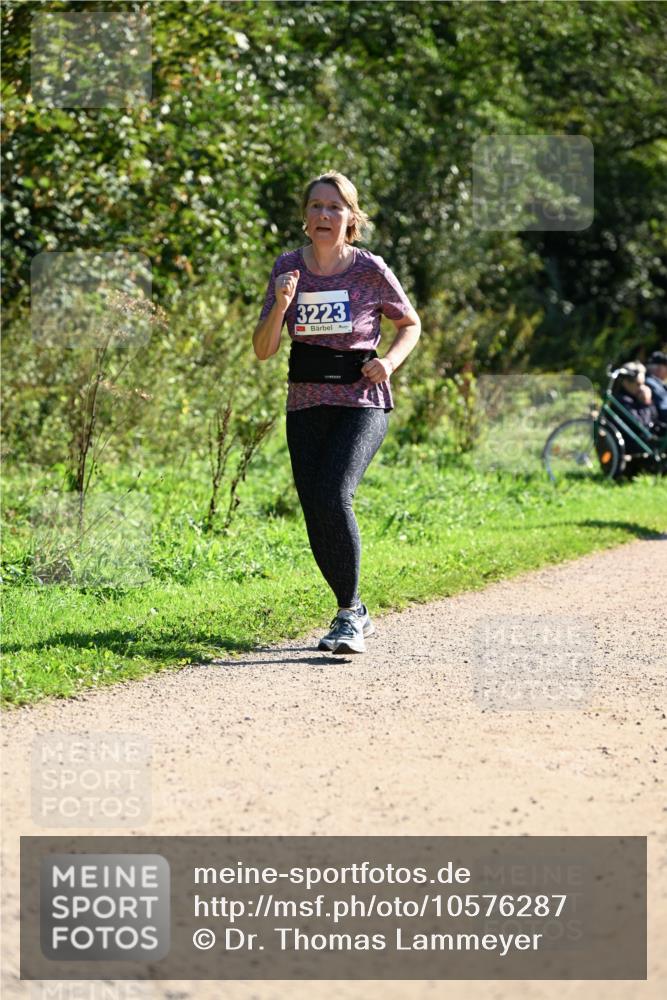 27.09.2026 - 35. Volkslauf durch das schöne Alstertal Dr. Thomas Lammeyer http://msf.ph/oto/10576287 27.09.2026 11:42:58 Laufen 3223 meine-sportfotos.de