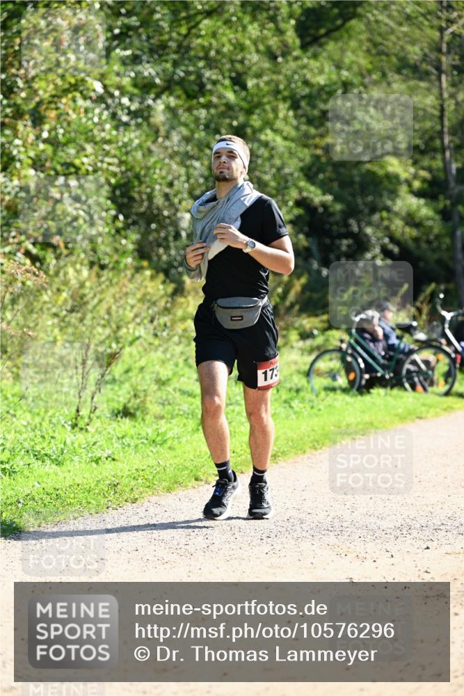 27.09.2026 - 35. Volkslauf durch das schöne Alstertal Dr. Thomas Lammeyer http://msf.ph/oto/10576296 27.09.2026 11:43:01 Laufen 173 meine-sportfotos.de