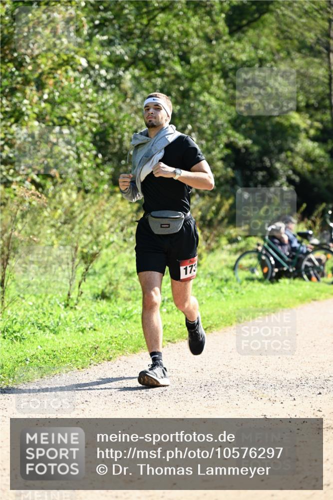 27.09.2026 - 35. Volkslauf durch das schöne Alstertal Dr. Thomas Lammeyer http://msf.ph/oto/10576297 27.09.2026 11:43:01 Laufen 173 meine-sportfotos.de