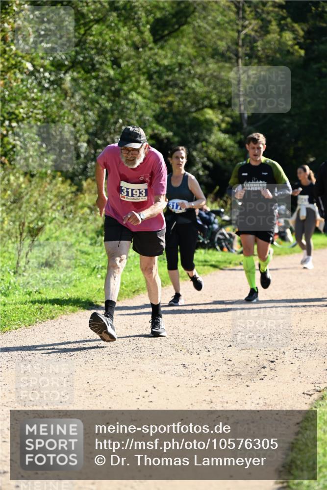 27.09.2026 - 35. Volkslauf durch das schöne Alstertal Dr. Thomas Lammeyer http://msf.ph/oto/10576305 27.09.2026 11:43:15 Laufen 3193 meine-sportfotos.de