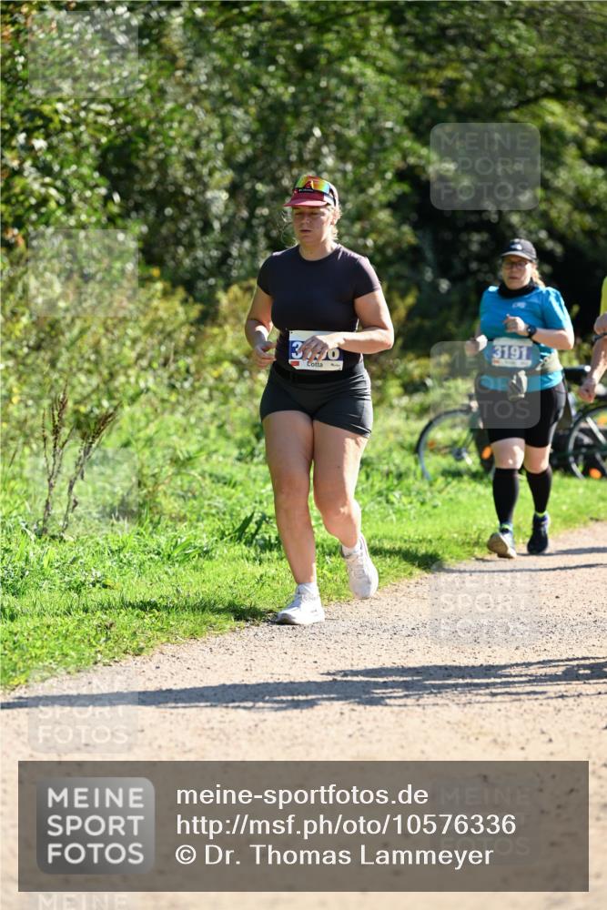 27.09.2026 - 35. Volkslauf durch das schöne Alstertal Dr. Thomas Lammeyer http://msf.ph/oto/10576336 27.09.2026 11:43:40 Laufen 3130, 3191 meine-sportfotos.de