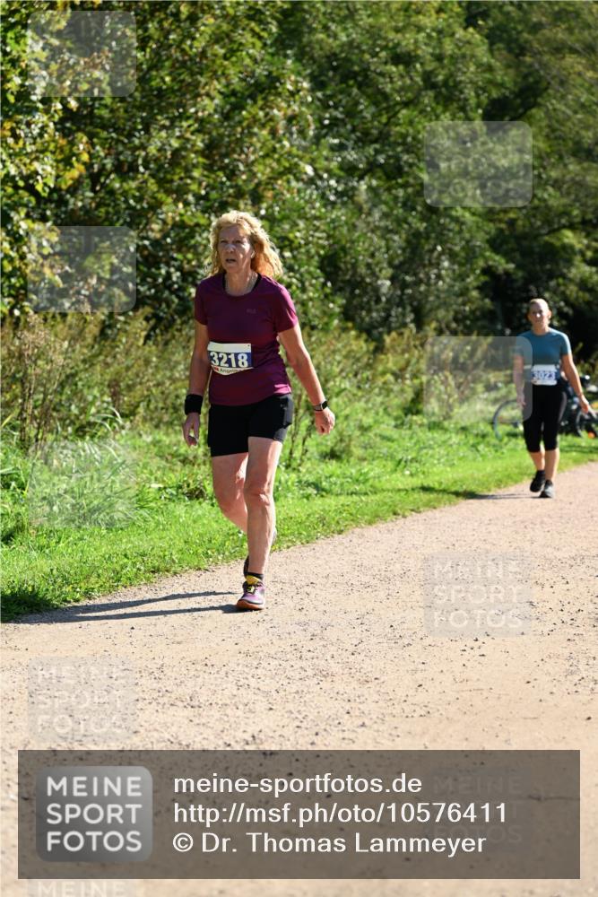 27.09.2026 - 35. Volkslauf durch das schöne Alstertal Dr. Thomas Lammeyer http://msf.ph/oto/10576411 27.09.2026 11:44:04 Laufen 3218, 3023 meine-sportfotos.de