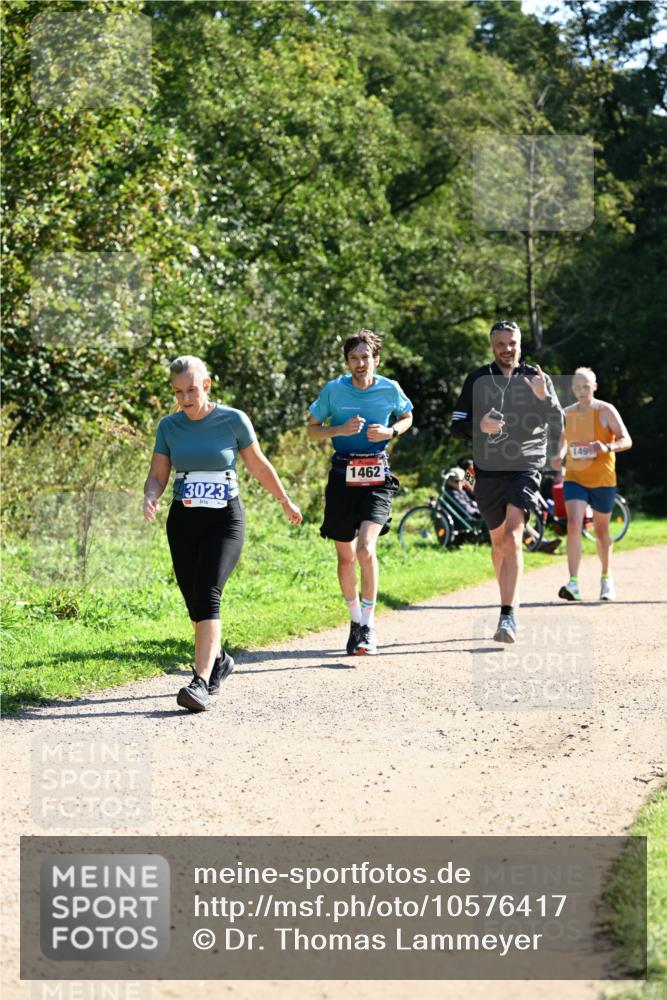 27.09.2026 - 35. Volkslauf durch das schöne Alstertal Dr. Thomas Lammeyer http://msf.ph/oto/10576417 27.09.2026 11:44:07 Laufen 1462, 3023 meine-sportfotos.de