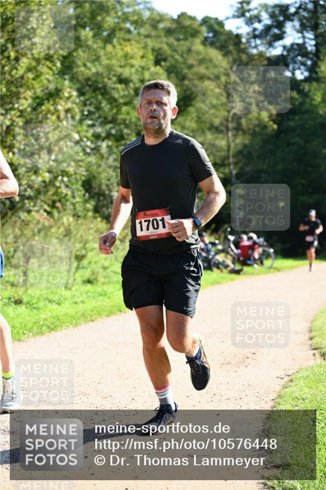 27.09.2026 - 35. Volkslauf durch das schöne Alstertal Dr. Thomas Lammeyer http://msf.ph/oto/10576448 27.09.2026 11:44:11 Laufen 1701 meine-sportfotos.de