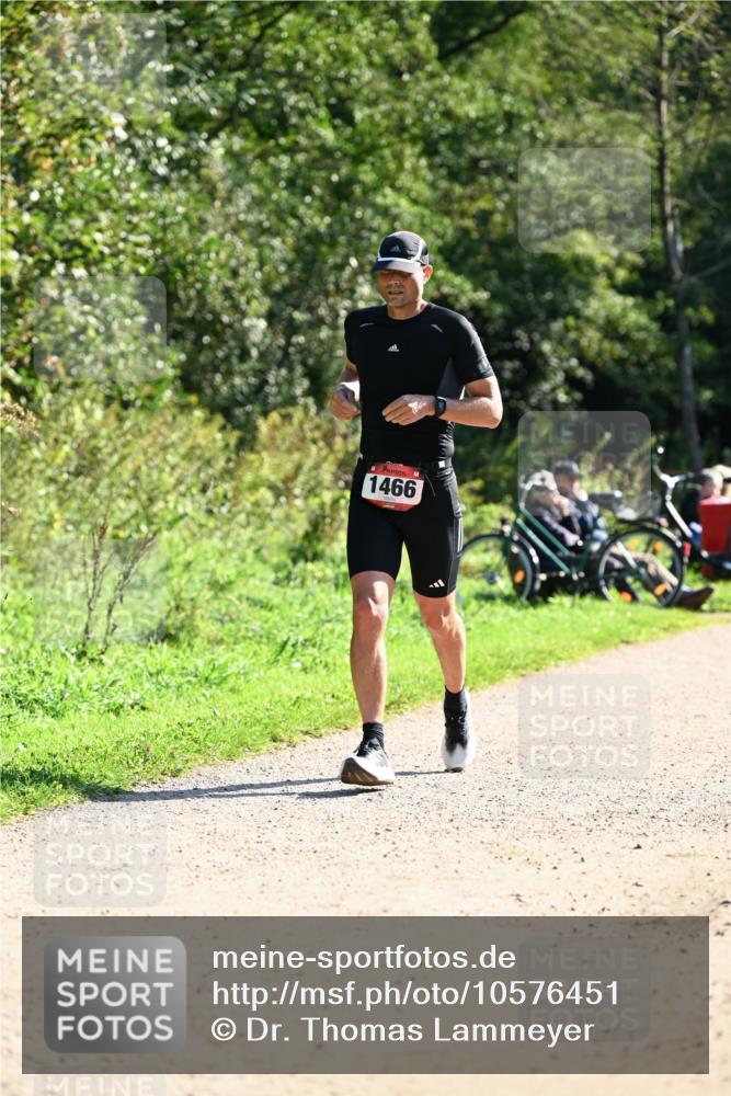 27.09.2026 - 35. Volkslauf durch das schöne Alstertal Dr. Thomas Lammeyer http://msf.ph/oto/10576451 27.09.2026 11:44:17 Laufen 1466 meine-sportfotos.de