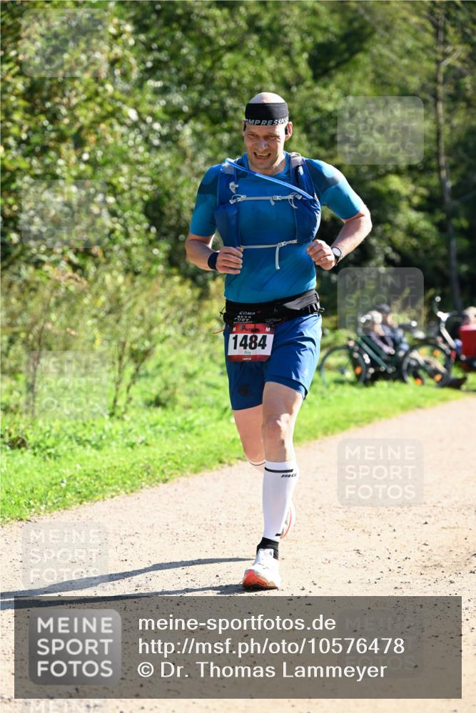27.09.2026 - 35. Volkslauf durch das schöne Alstertal Dr. Thomas Lammeyer http://msf.ph/oto/10576478 27.09.2026 11:44:35 Laufen 1484 meine-sportfotos.de