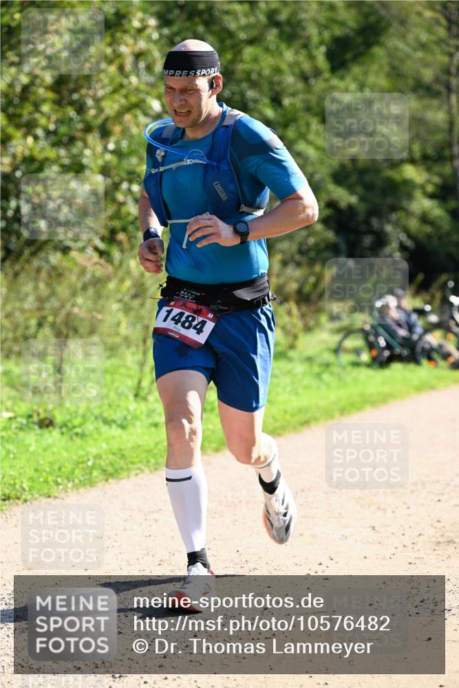 27.09.2026 - 35. Volkslauf durch das schöne Alstertal Dr. Thomas Lammeyer http://msf.ph/oto/10576482 27.09.2026 11:44:36 Laufen 1484 meine-sportfotos.de