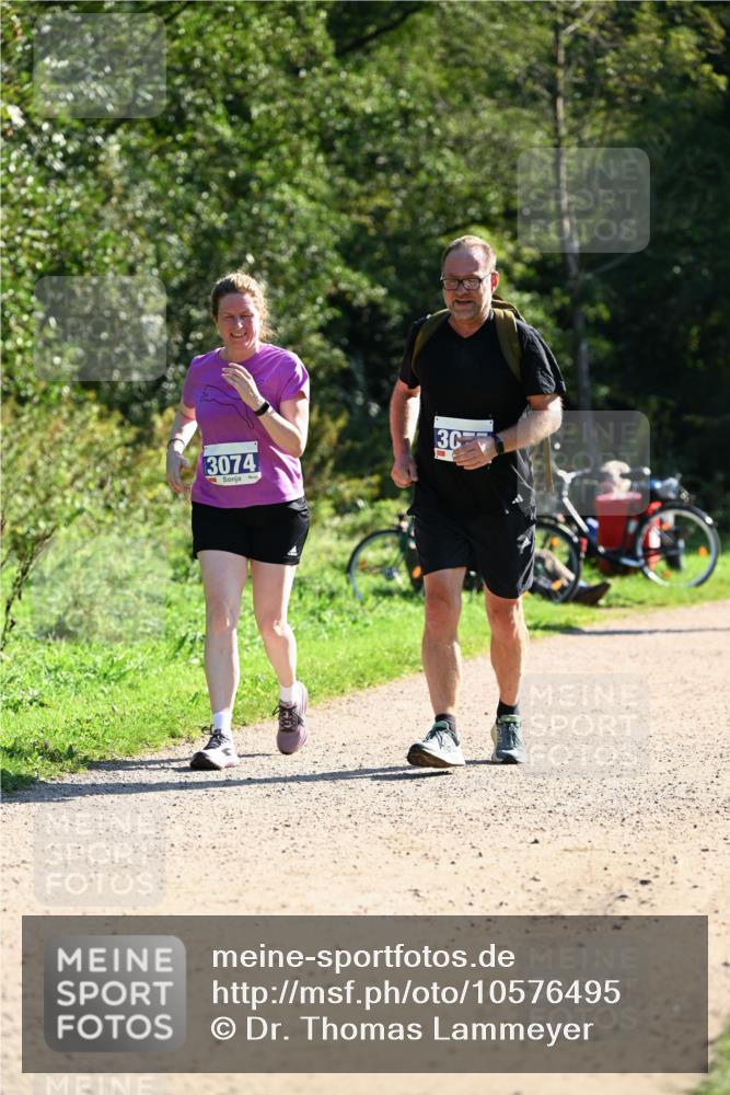 27.09.2026 - 35. Volkslauf durch das schöne Alstertal Dr. Thomas Lammeyer http://msf.ph/oto/10576495 27.09.2026 11:44:42 Laufen 3074, 30 meine-sportfotos.de
