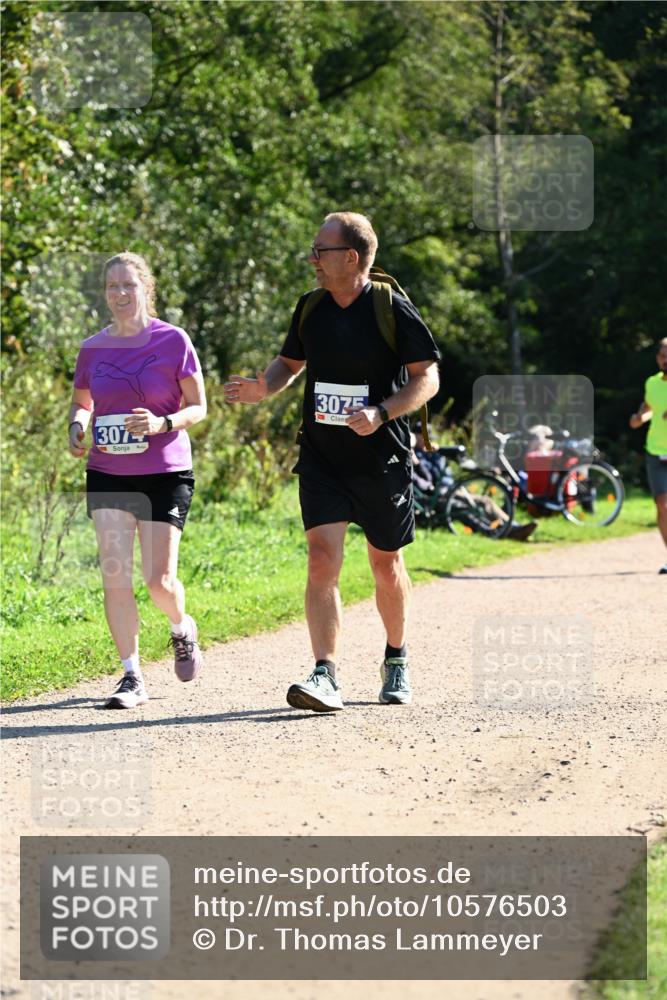 27.09.2026 - 35. Volkslauf durch das schöne Alstertal Dr. Thomas Lammeyer http://msf.ph/oto/10576503 27.09.2026 11:44:43 Laufen 307, 3075 meine-sportfotos.de