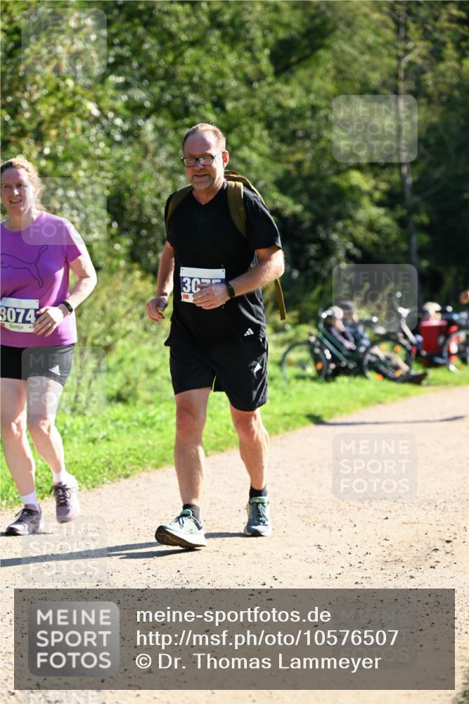27.09.2026 - 35. Volkslauf durch das schöne Alstertal Dr. Thomas Lammeyer http://msf.ph/oto/10576507 27.09.2026 11:44:44 Laufen 3074, 30 meine-sportfotos.de
