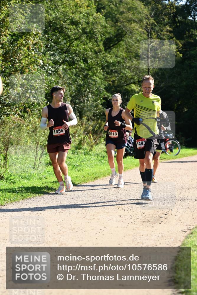27.09.2026 - 35. Volkslauf durch das schöne Alstertal Dr. Thomas Lammeyer http://msf.ph/oto/10576586 27.09.2026 11:44:56 Laufen 1455, 1018, 1493 meine-sportfotos.de