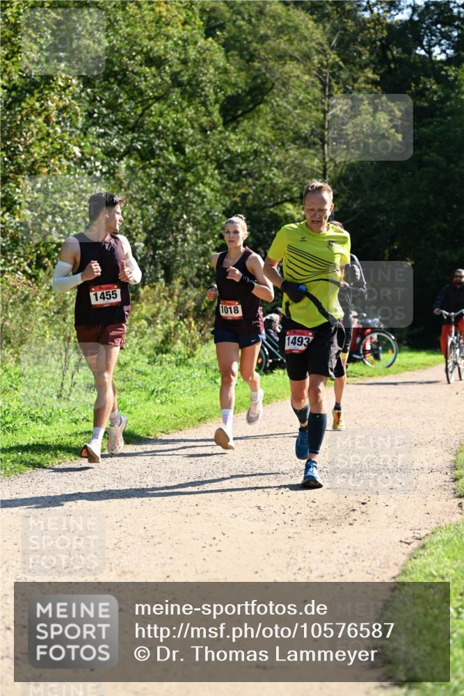 27.09.2026 - 35. Volkslauf durch das schöne Alstertal Dr. Thomas Lammeyer http://msf.ph/oto/10576587 27.09.2026 11:44:56 Laufen 1455, 1018, 1493 meine-sportfotos.de