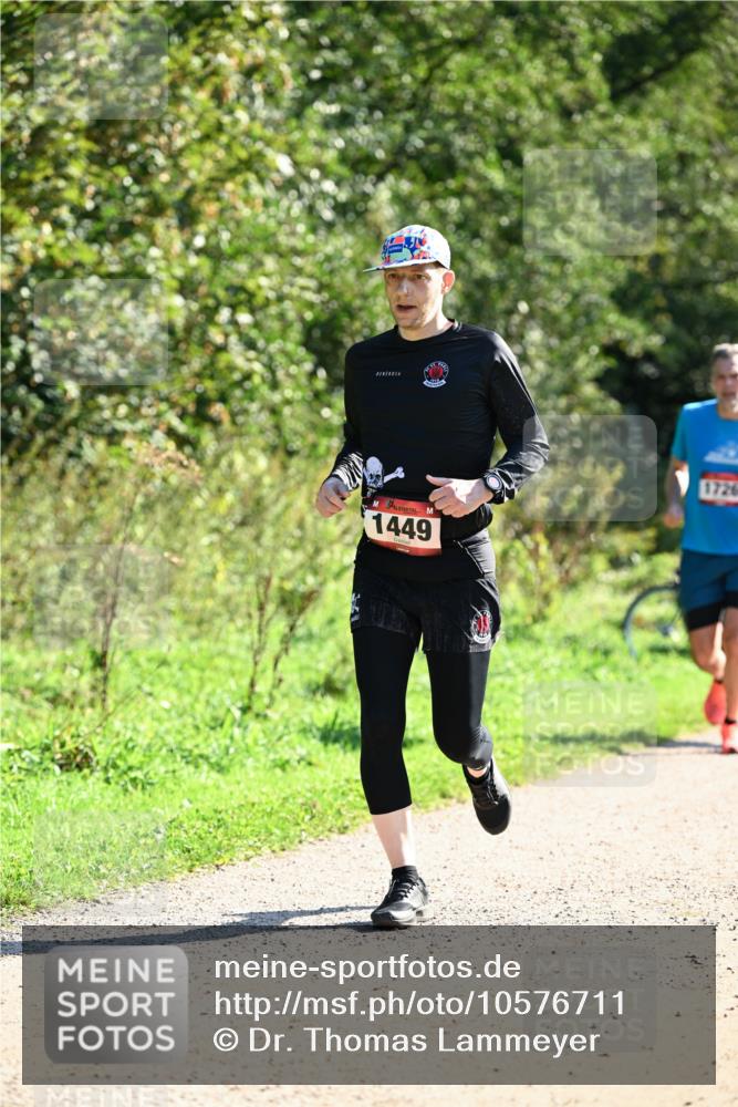 27.09.2026 - 35. Volkslauf durch das schöne Alstertal Dr. Thomas Lammeyer http://msf.ph/oto/10576711 27.09.2026 11:46:02 Laufen 1449, 1726 meine-sportfotos.de
