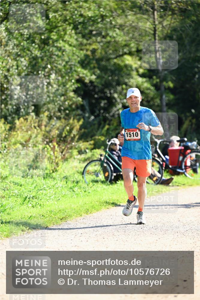 27.09.2026 - 35. Volkslauf durch das schöne Alstertal Dr. Thomas Lammeyer http://msf.ph/oto/10576726 27.09.2026 11:46:11 Laufen 1510 meine-sportfotos.de