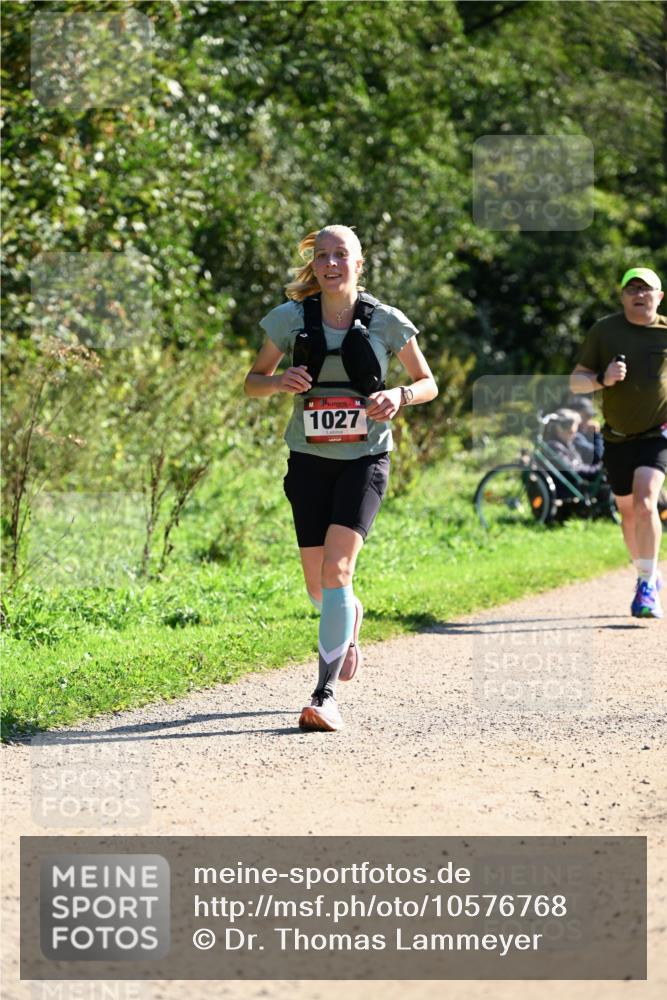 27.09.2026 - 35. Volkslauf durch das schöne Alstertal Dr. Thomas Lammeyer http://msf.ph/oto/10576768 27.09.2026 11:46:30 Laufen 1027 meine-sportfotos.de