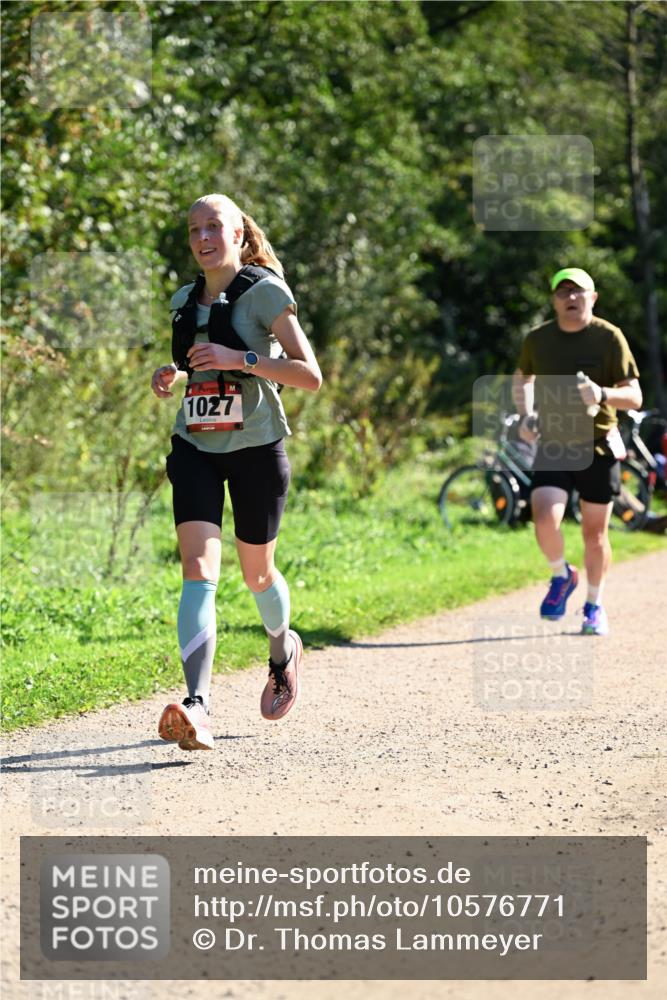 27.09.2026 - 35. Volkslauf durch das schöne Alstertal Dr. Thomas Lammeyer http://msf.ph/oto/10576771 27.09.2026 11:46:30 Laufen 1027 meine-sportfotos.de